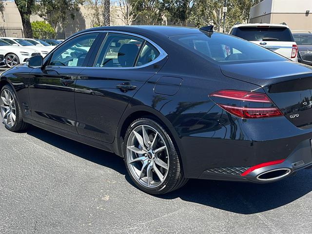 2024 Genesis G70 2.5T Standard 11