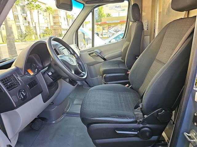 2018 Mercedes-Benz Sprinter Cargo Van 2500 7