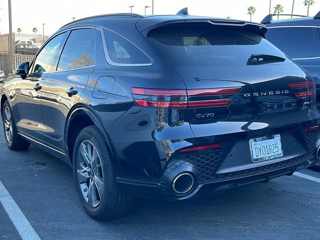 2024 Genesis GV70 3.5T Sport 5