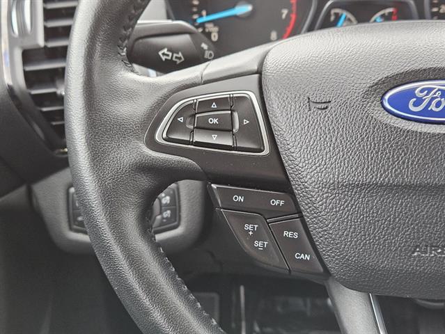 2019 Ford Escape Titanium 19
