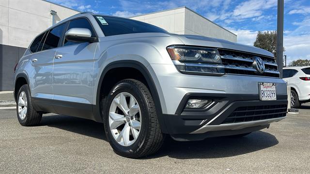 2018 Volkswagen Atlas V6 SE 4dr SUV 2