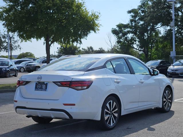 2024 Nissan Sentra SV 4