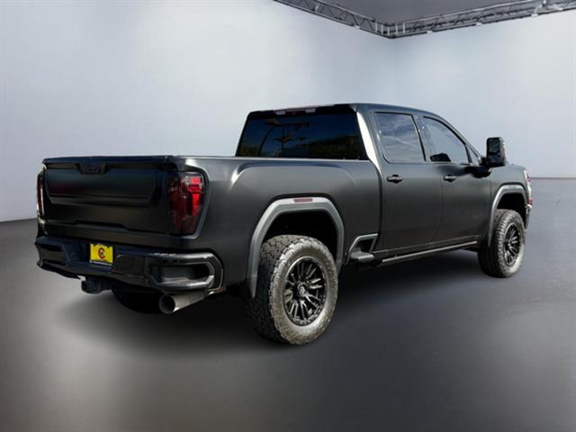 2022 GMC Sierra 2500HD Denali 4