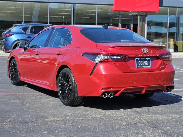 2023 Toyota Camry XSE 3