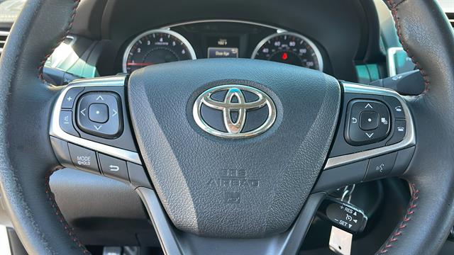 2017 Toyota Camry XSE 25