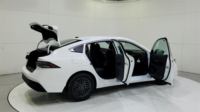 car-gallery-32