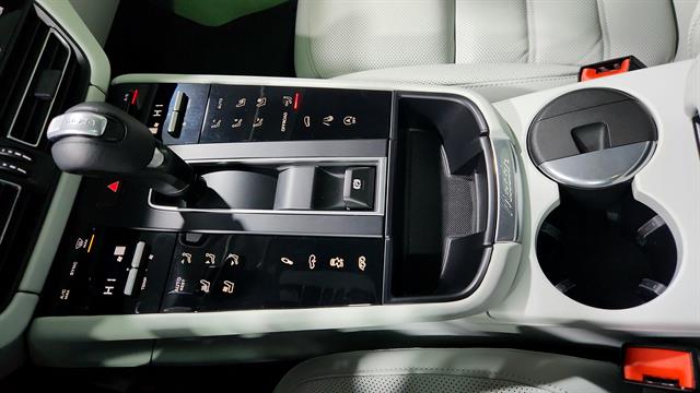 car-gallery-16