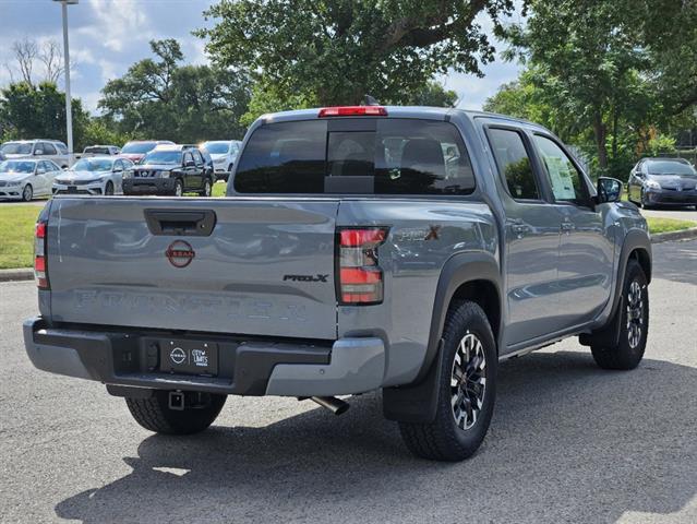 2024 Nissan Frontier PRO-X 4