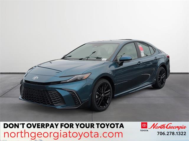 2026 Toyota Camry SE's photo