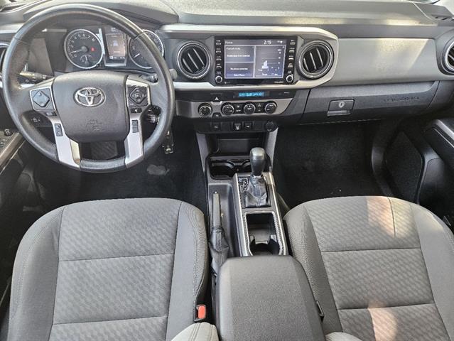 2021 Toyota Tacoma 4WD SR5 17