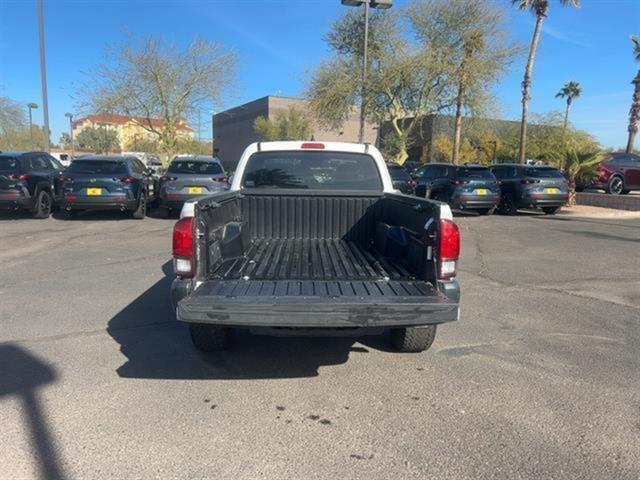 2018 Toyota Tacoma SR 14