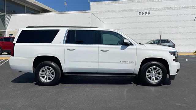 2020 Chevrolet Suburban LT 1500 6