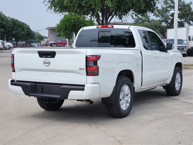 2024 Nissan Frontier SV 3