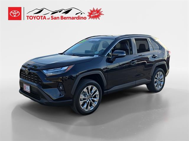 2025 Toyota RAV4 XLE Premium's photo