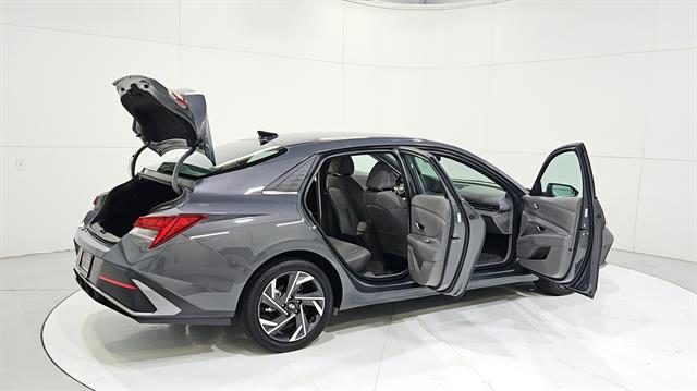 car-gallery-32