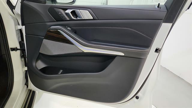 car-gallery-28