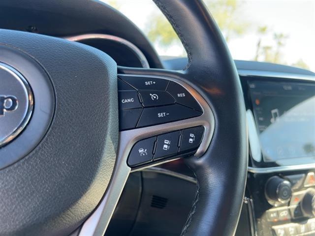 2021 Jeep Grand Cherokee 80th Anniversary Edition 25