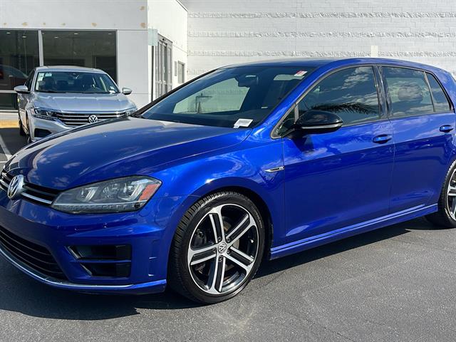 2016 Volkswagen Golf R Base 13