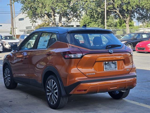 2024 Nissan Kicks SV 4