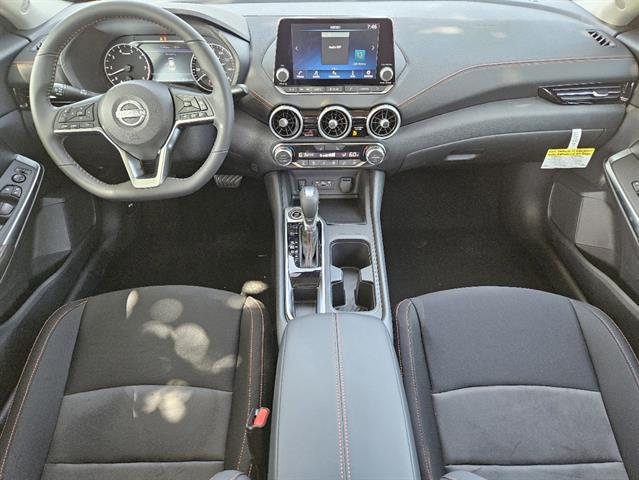 2024 Nissan Sentra SR 17