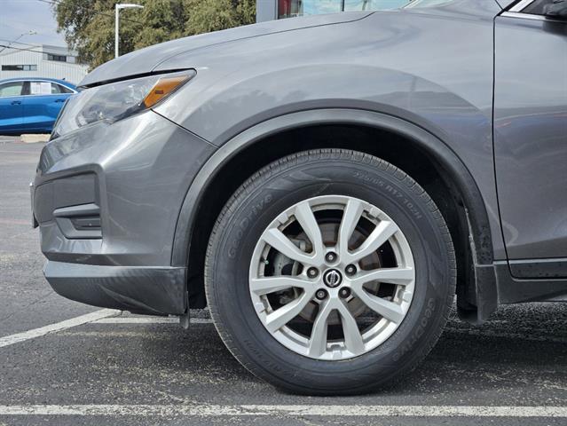 2019 Nissan Rogue S 7