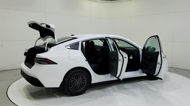 car-gallery-32