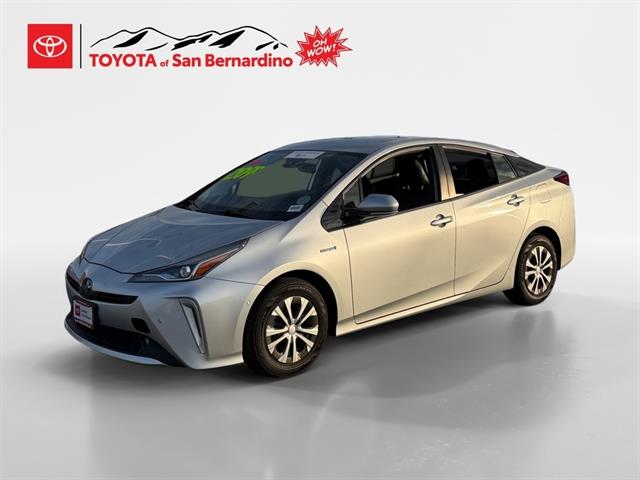 2019 Toyota Prius XLE's photo