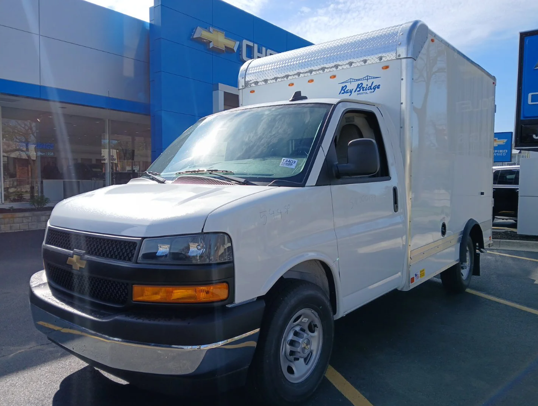 2025 Chevrolet Express Cutaway 3500