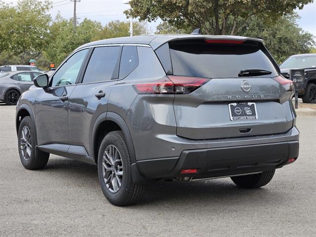 2025 Nissan Rogue S 3