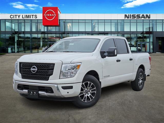 2024 Nissan Titan SV 1