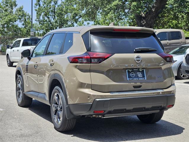 2024 Nissan Rogue SV 4