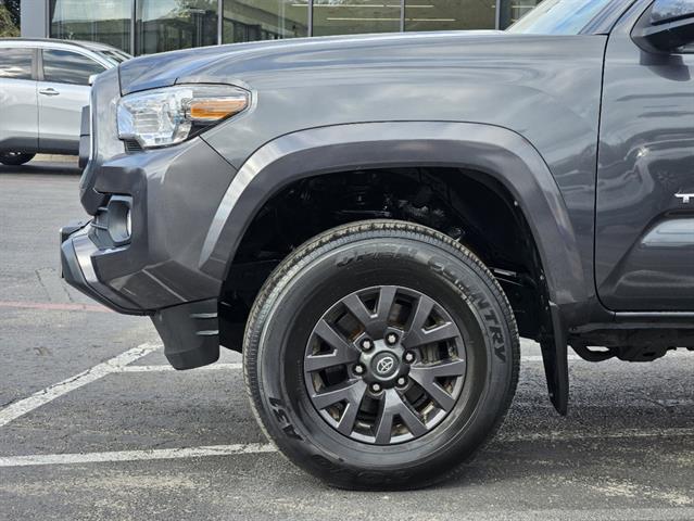 2021 Toyota Tacoma 4WD SR5 7