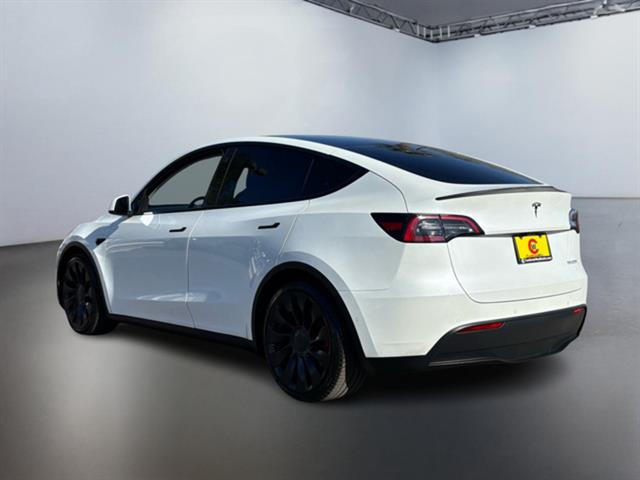 2021 Tesla Model Y Performance 8