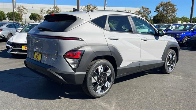 2025 Hyundai Kona SEL 7