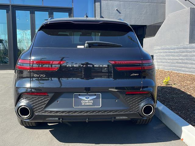 2025 Genesis GV70 2.5T AWD 9