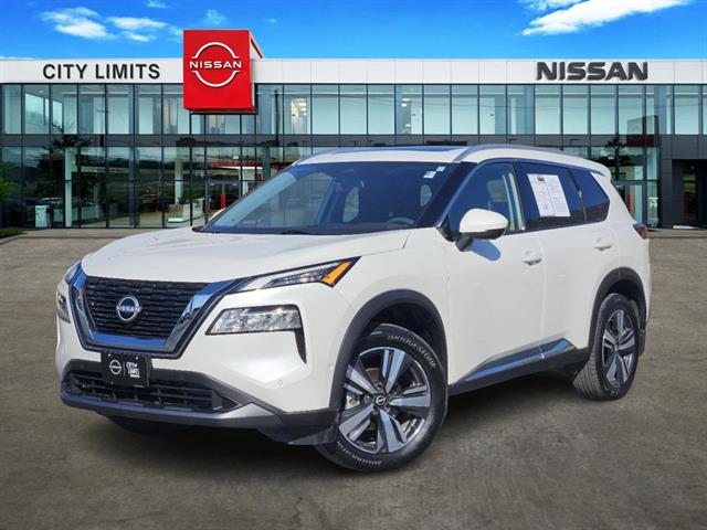 2023 Nissan Rogue SL 1