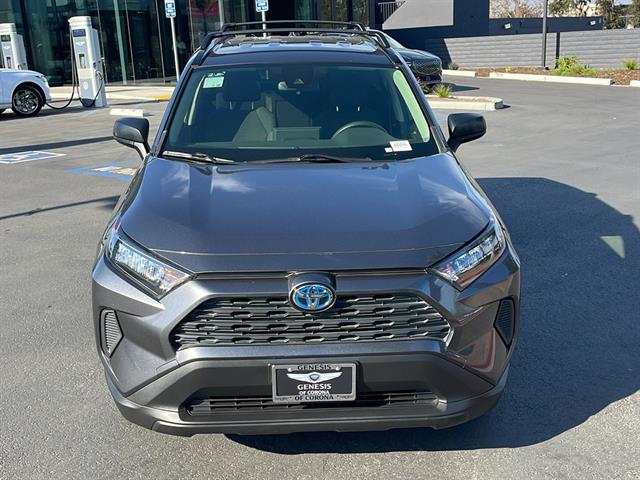 2021 Toyota RAV4 LE 2