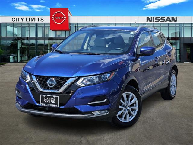 2022 Nissan Rogue Sport SV 1