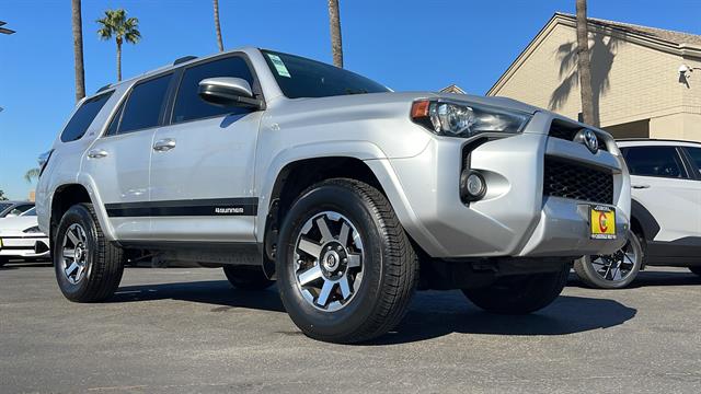 2019 Toyota 4Runner SR5 5