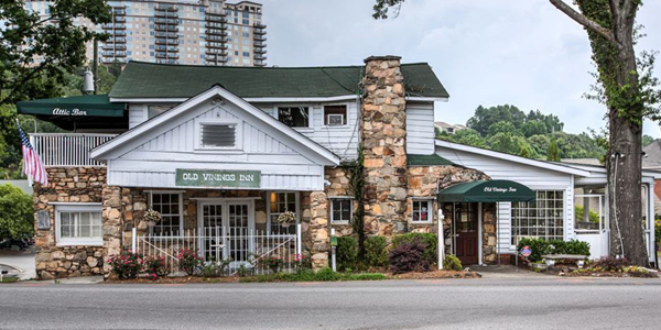 Small Business Spotlight: Old Vinings Inn