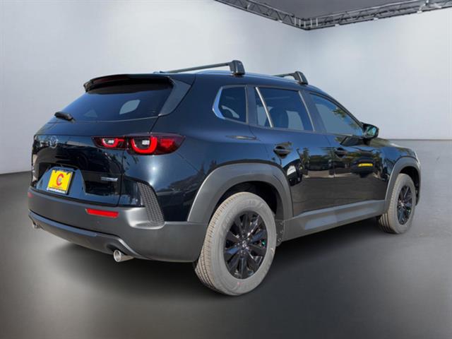 2025 Mazda CX-50 2.5 S Premium Package 4