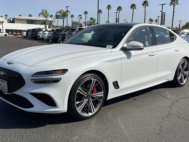 2025 Genesis G70 2.5T Standard 13