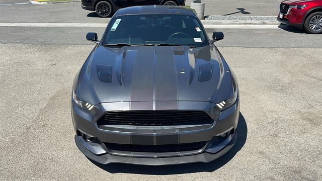 2017 Ford Mustang GT Premium 2