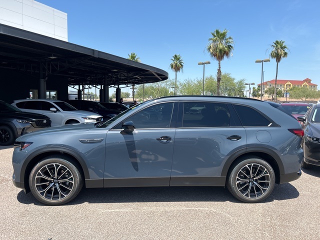 2025 Mazda CX-70 PHEV Premium Plus Package 4