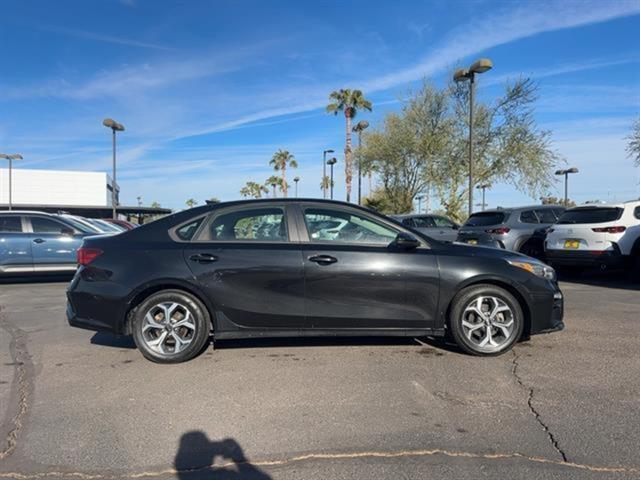 2021 Kia Forte LXS 9