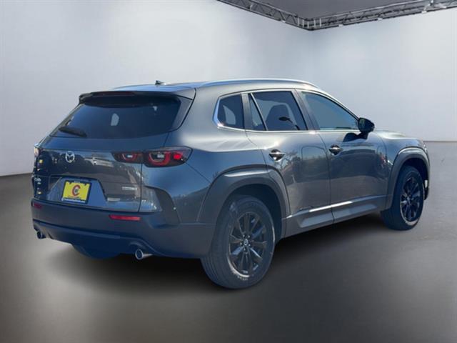 2025 Mazda CX-50 2.5 S Premium Package 4