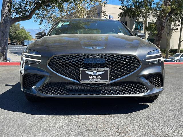 2025 Genesis G70 3.3T RWD Sport Advanced 4