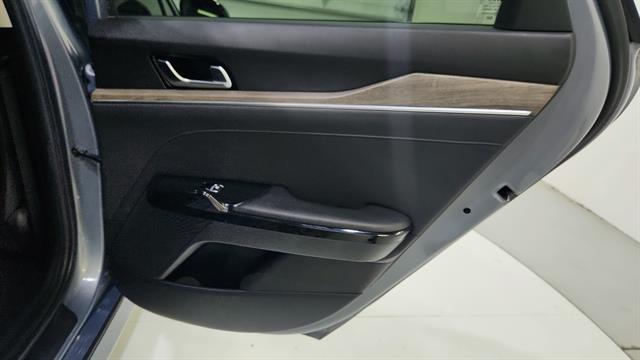 car-gallery-35