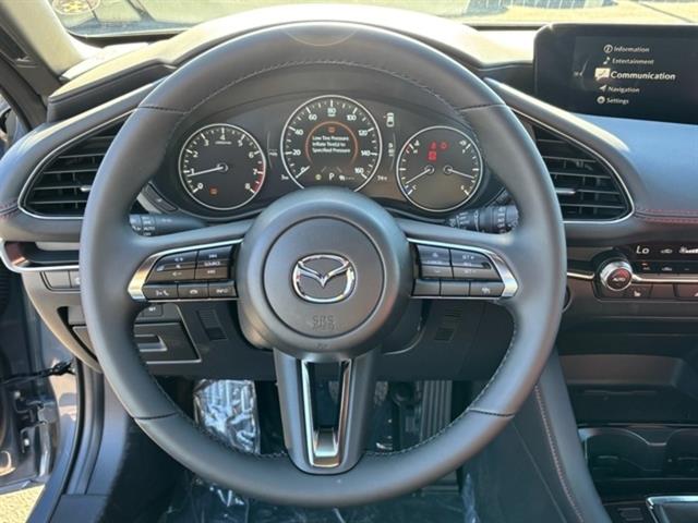 2025 Mazda Mazda3 Hatchback 2.5 S Carbon Edition 18