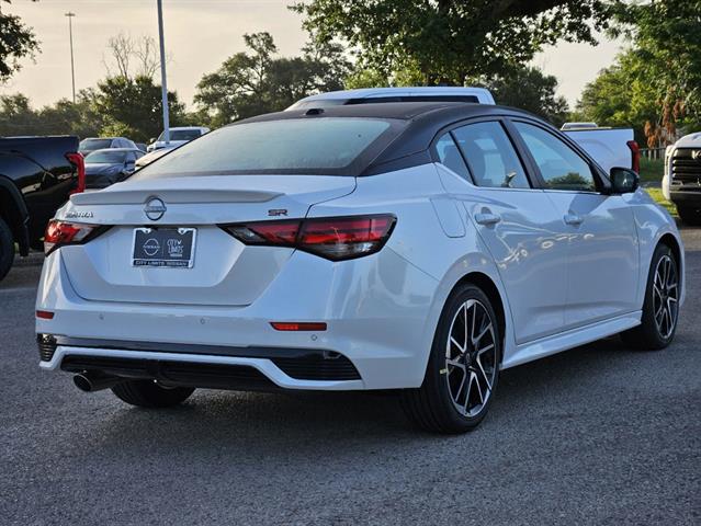 2024 Nissan Sentra SR 4